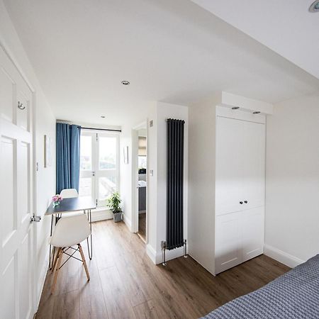 Wimbledon Park Bed & Breakfast Лондон Екстер'єр фото